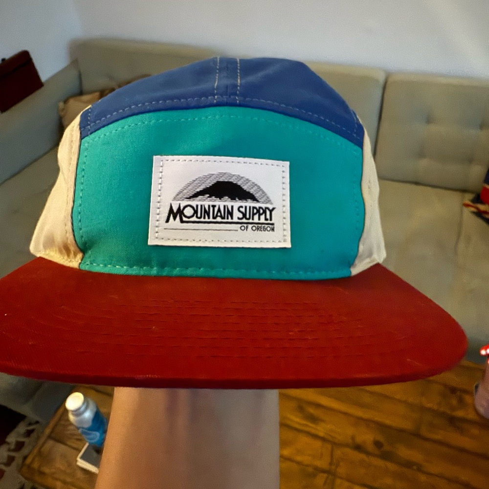 Mountain Supply of Oregon cap, from the store in Bend Oregon.